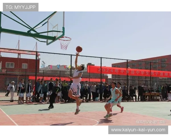 校园篮球文化展示活动举行,推动篮球运动深入大众生活 校园篮球文化展示活动举行,推动篮球运动深入大众生活