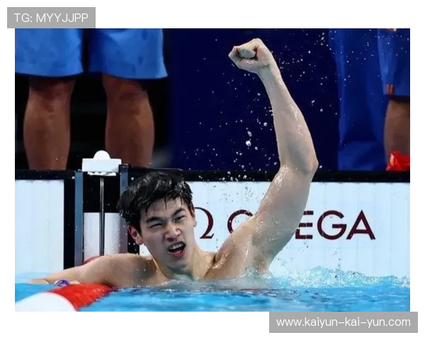 潘展乐从50米游到400米,腹肌回归显备战效果 潘展乐从50米游到400米,腹肌回归显备战效果